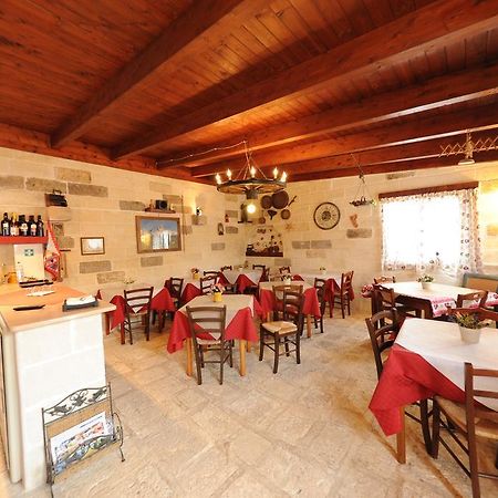 B&B Il Giardino Degli Ulivi 토레 산타 사비나 외부 사진